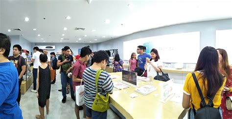 Inside the new Mi Authorized store at SM Megamall.
